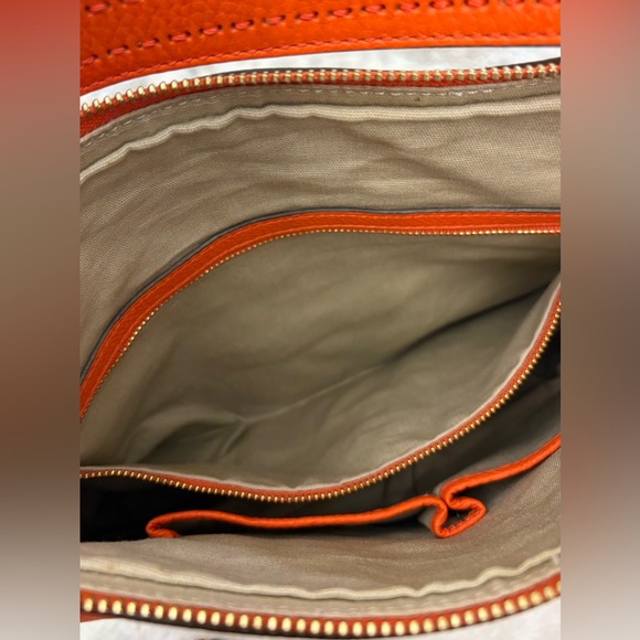 Tory Burch NWOT No callouts. Plastic on T. Fire Orange 🔥 Leather Crossbody Hobo - Picture 9 of 16
